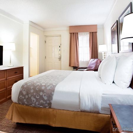 La Quinta Inn By Wyndham Baton Rouge University Area Extérieur photo