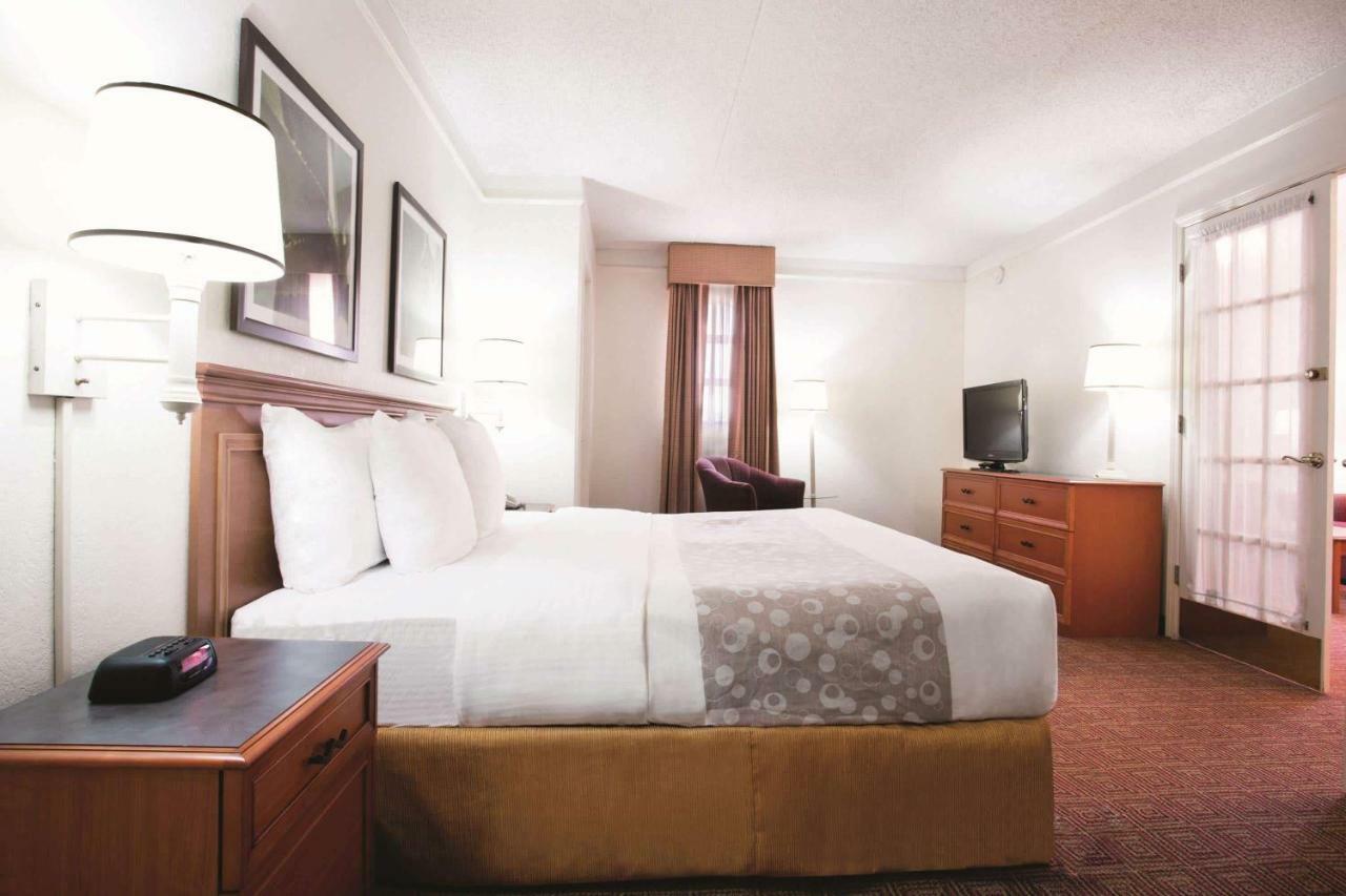 La Quinta Inn By Wyndham Baton Rouge University Area Extérieur photo